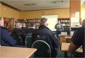 Lekcja dla osadzonych w zakładzie karnym w Pińczowie